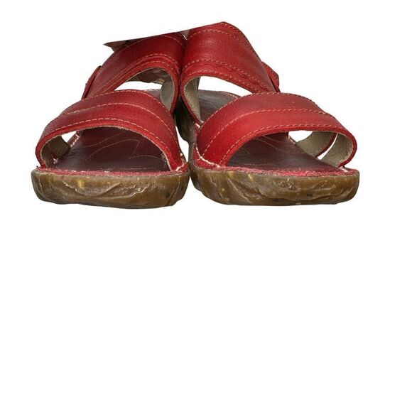 El Naturalista Red Sandals - Picture 8 of 15